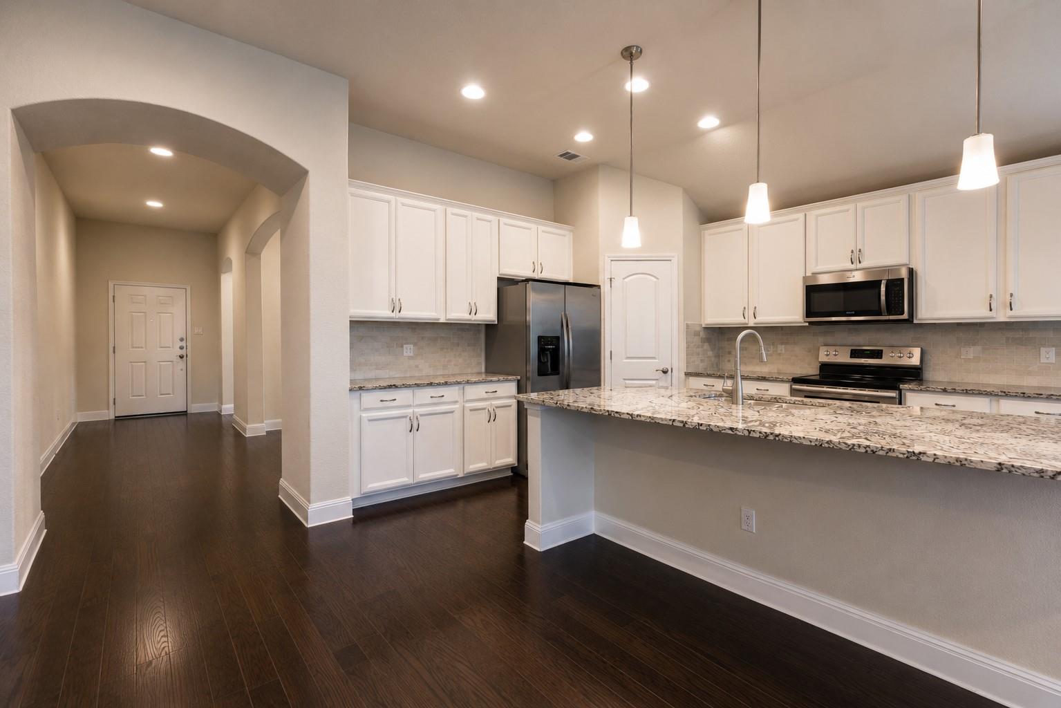 7501 Lombardy Loop Property Photo 1
