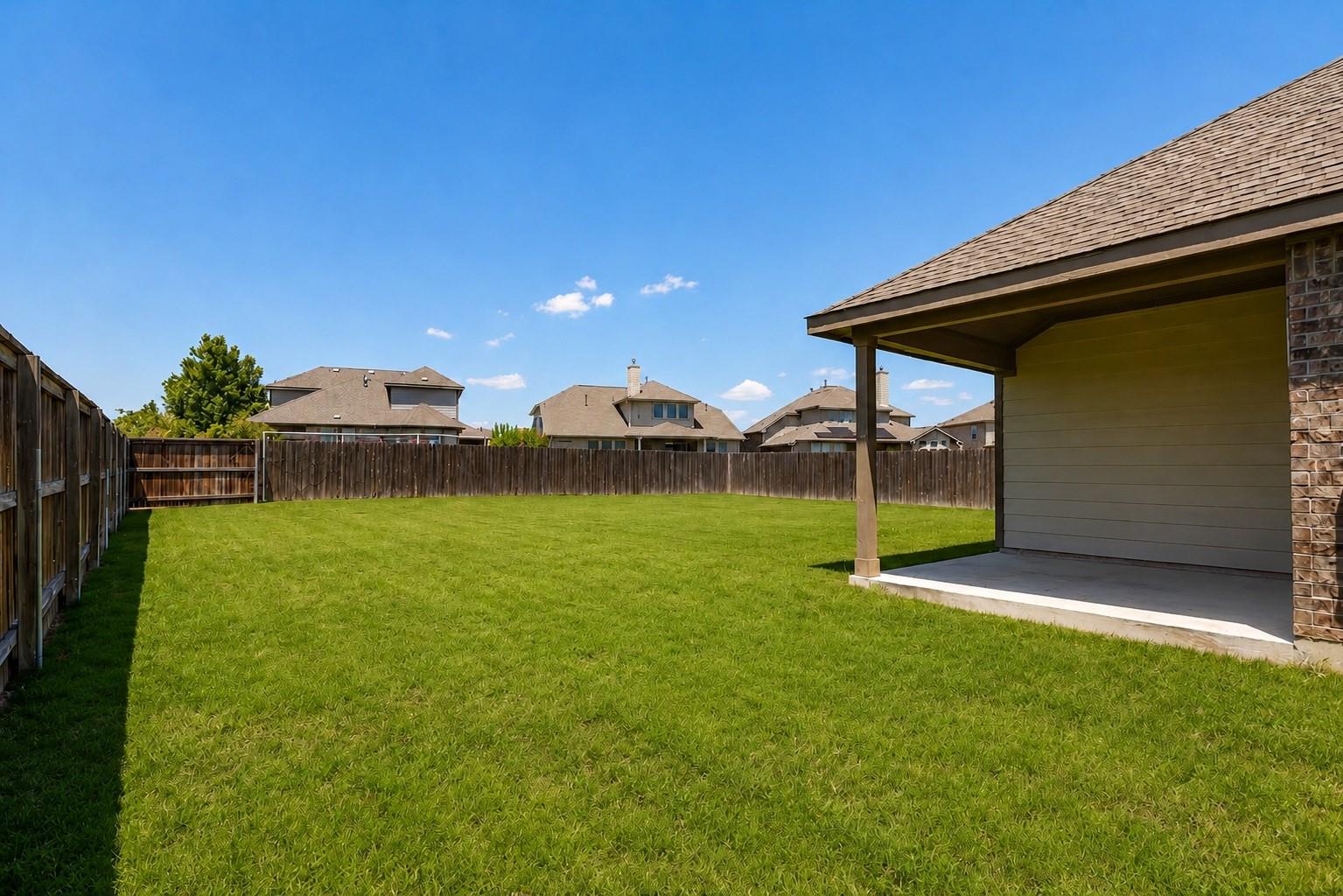 7501 Lombardy Loop Property Photo 31