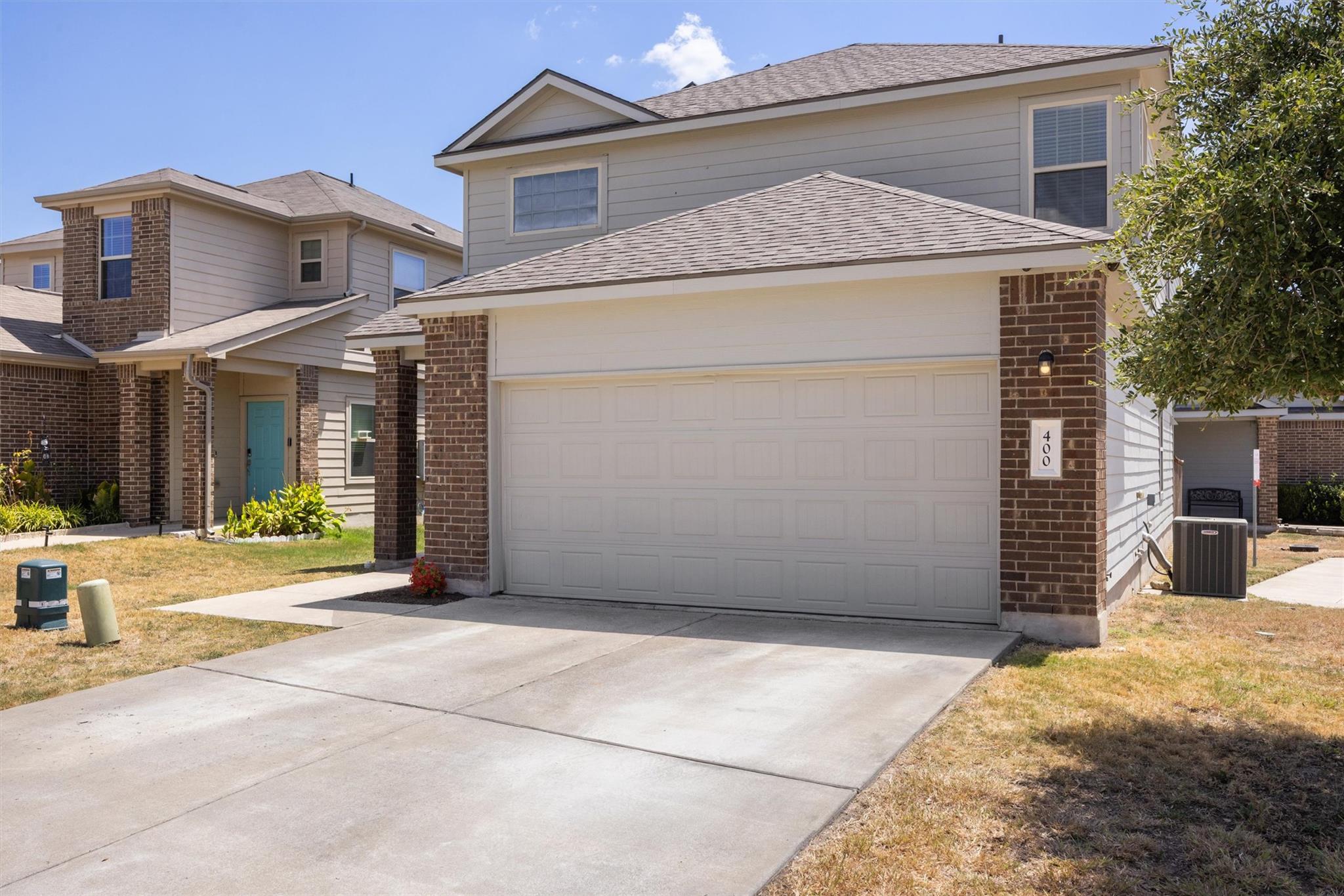 400 Circle Way Property Photo 2