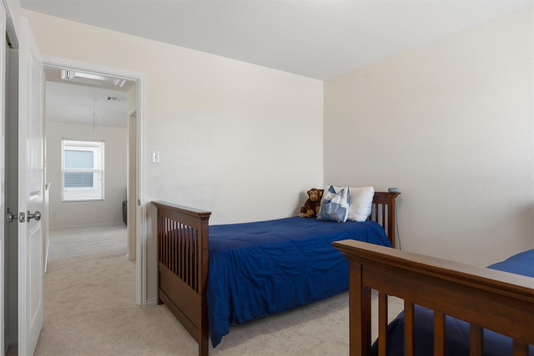 400 Circle Way Property Photo 26