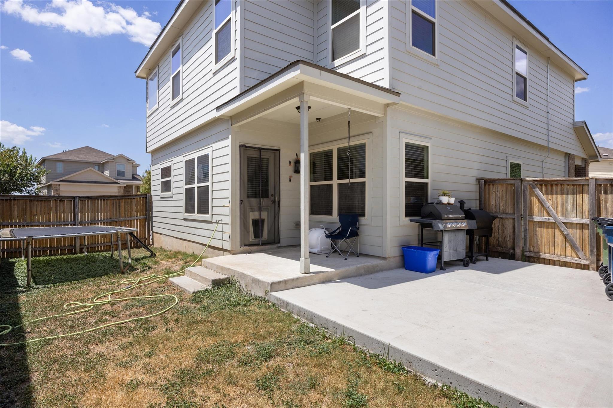 400 Circle Way Property Photo 31