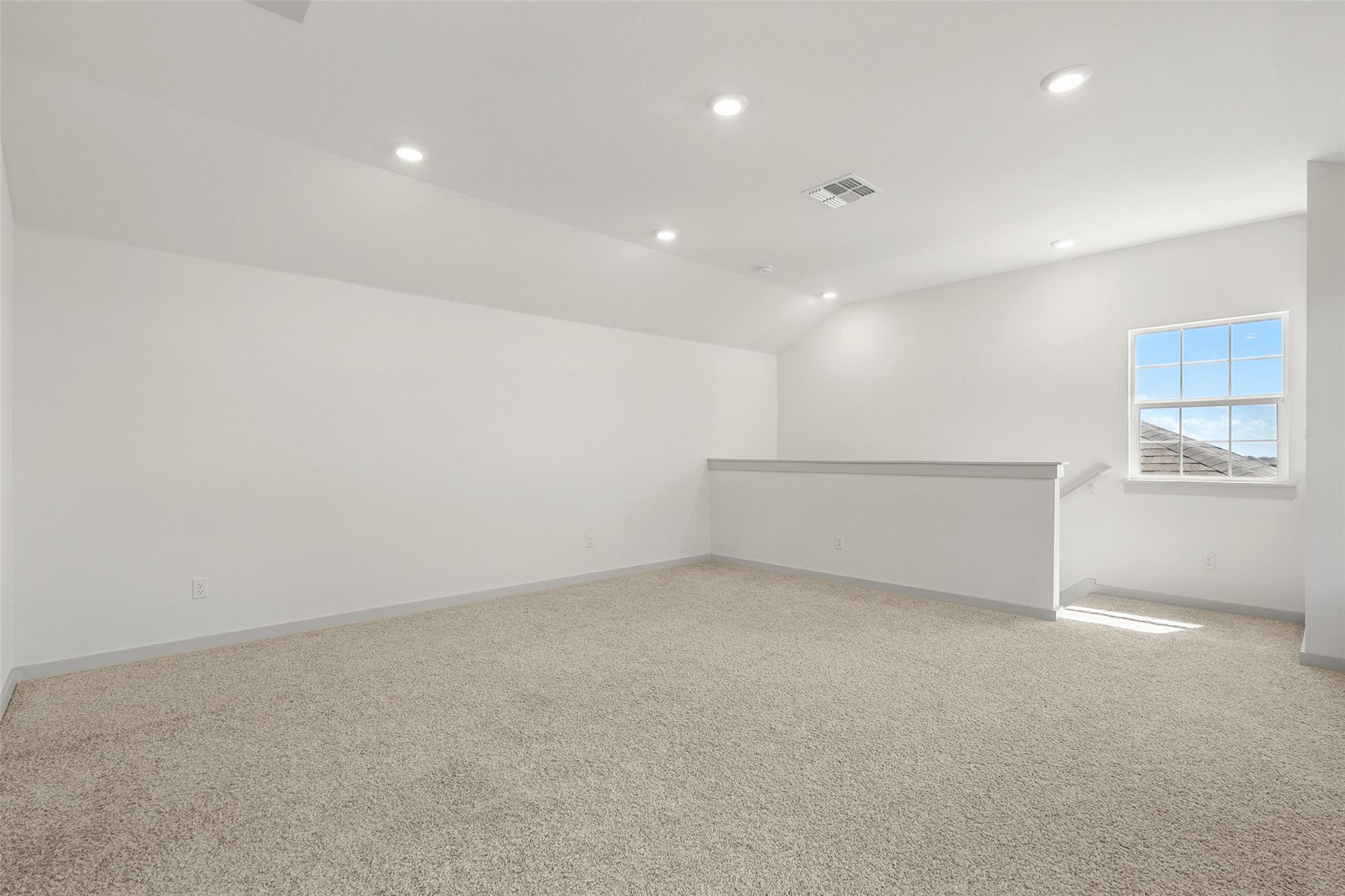 202 Barton Creek Ln Property Photo 16