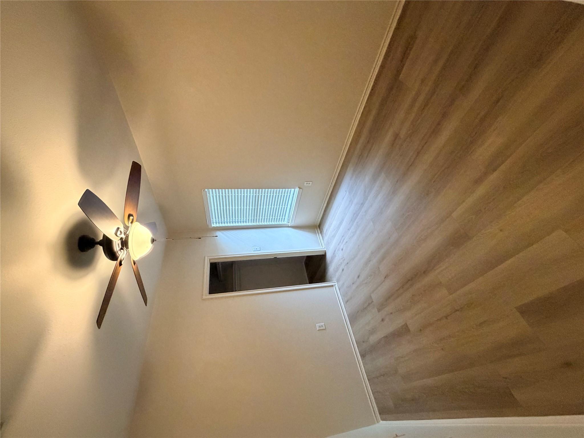 508 Tablerock Cir #b Property Photo 8
