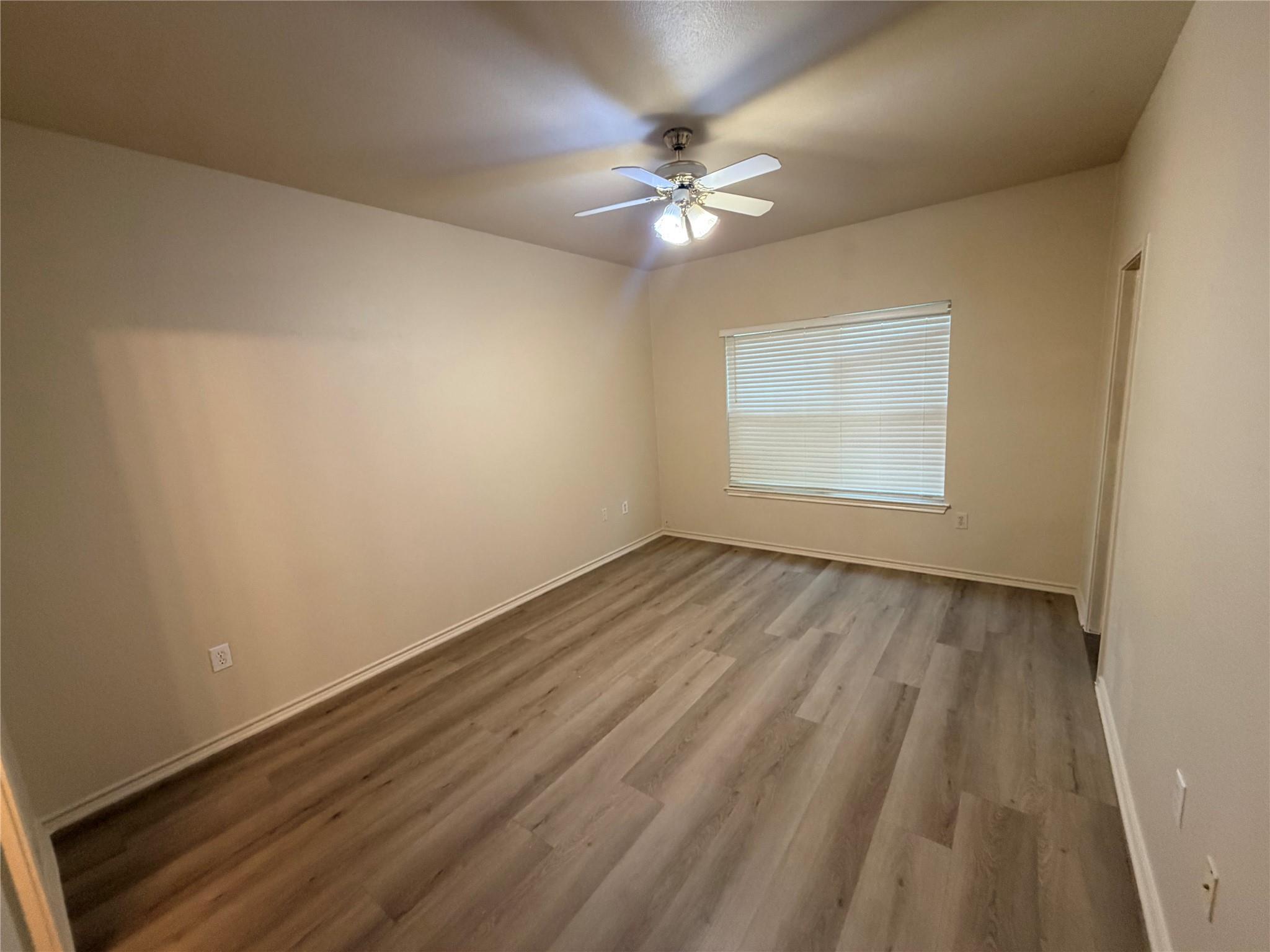 508 Tablerock Cir #b Property Photo 9