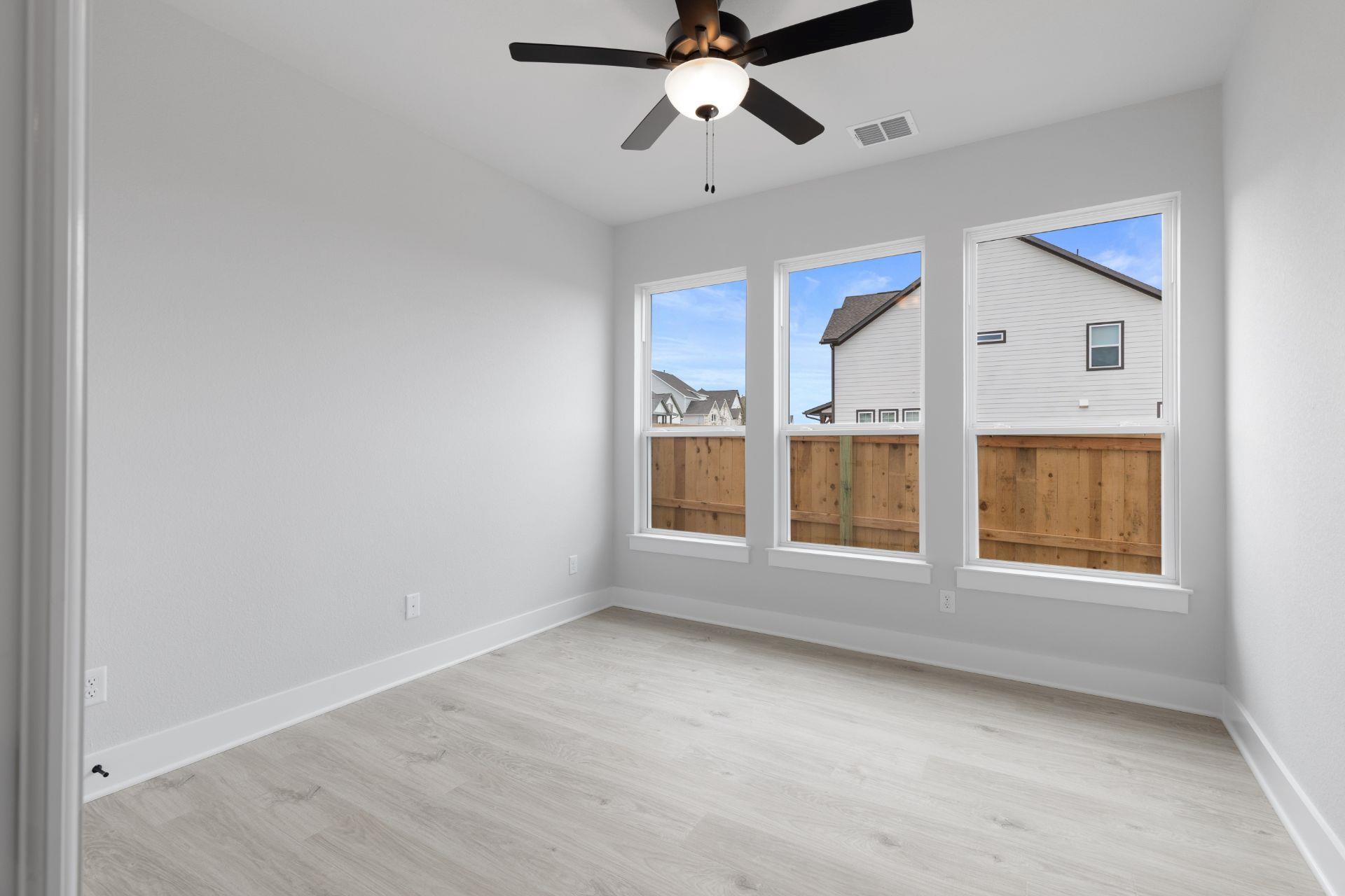 417 Sage Thrasher Cir Property Photo 6