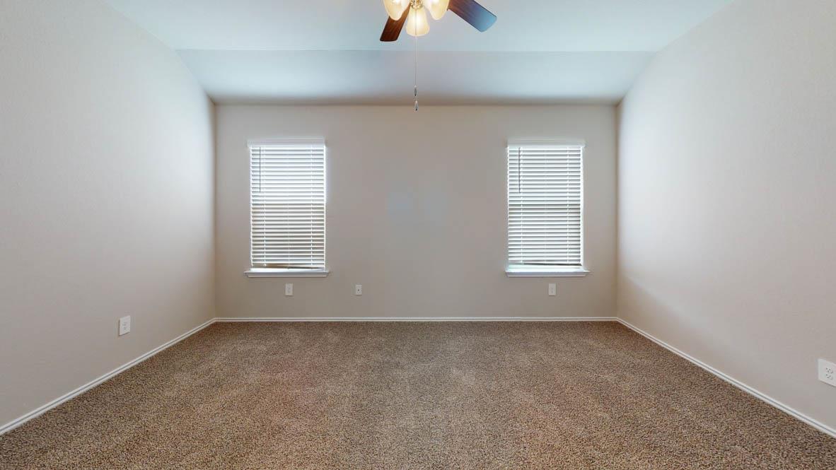 426 Isham Dr Property Photo 14