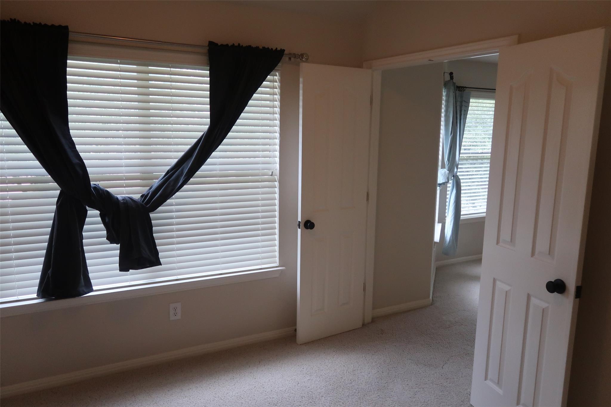 2915 Briona Wood Ln Property Photo 27