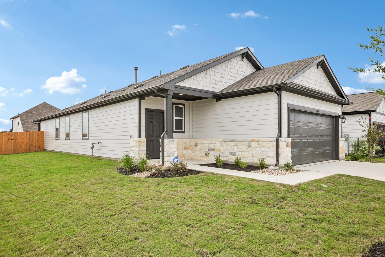 103 Two Bits None Property Photo 6