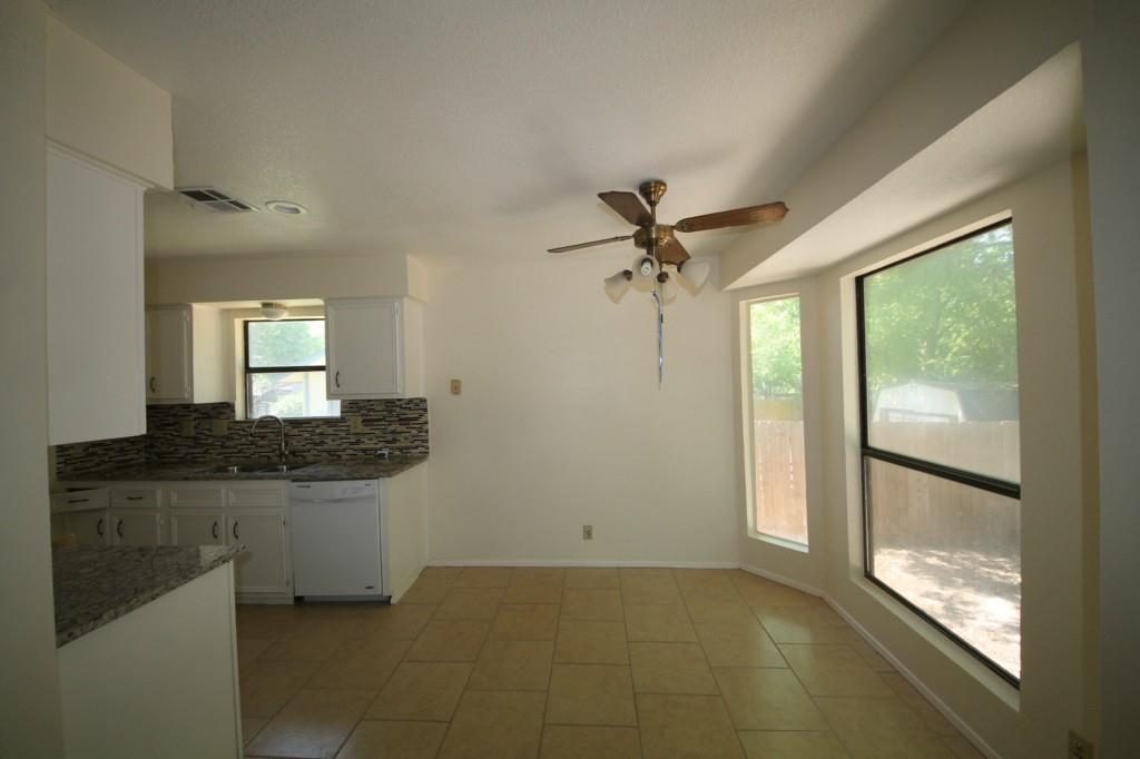 12708 Lamppost Ln Property Photo 4
