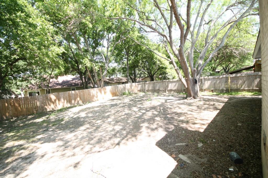 12708 Lamppost Ln Property Photo 11
