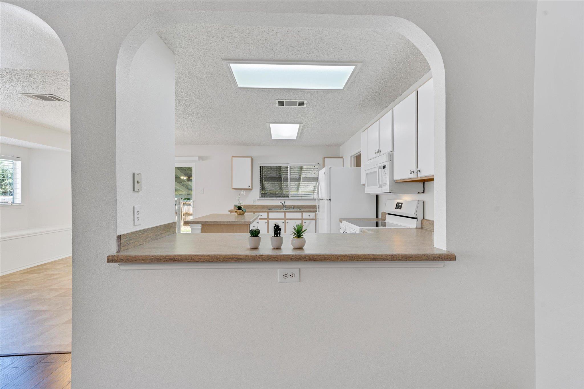 3602 Meadow Park Dr Property Photo 14