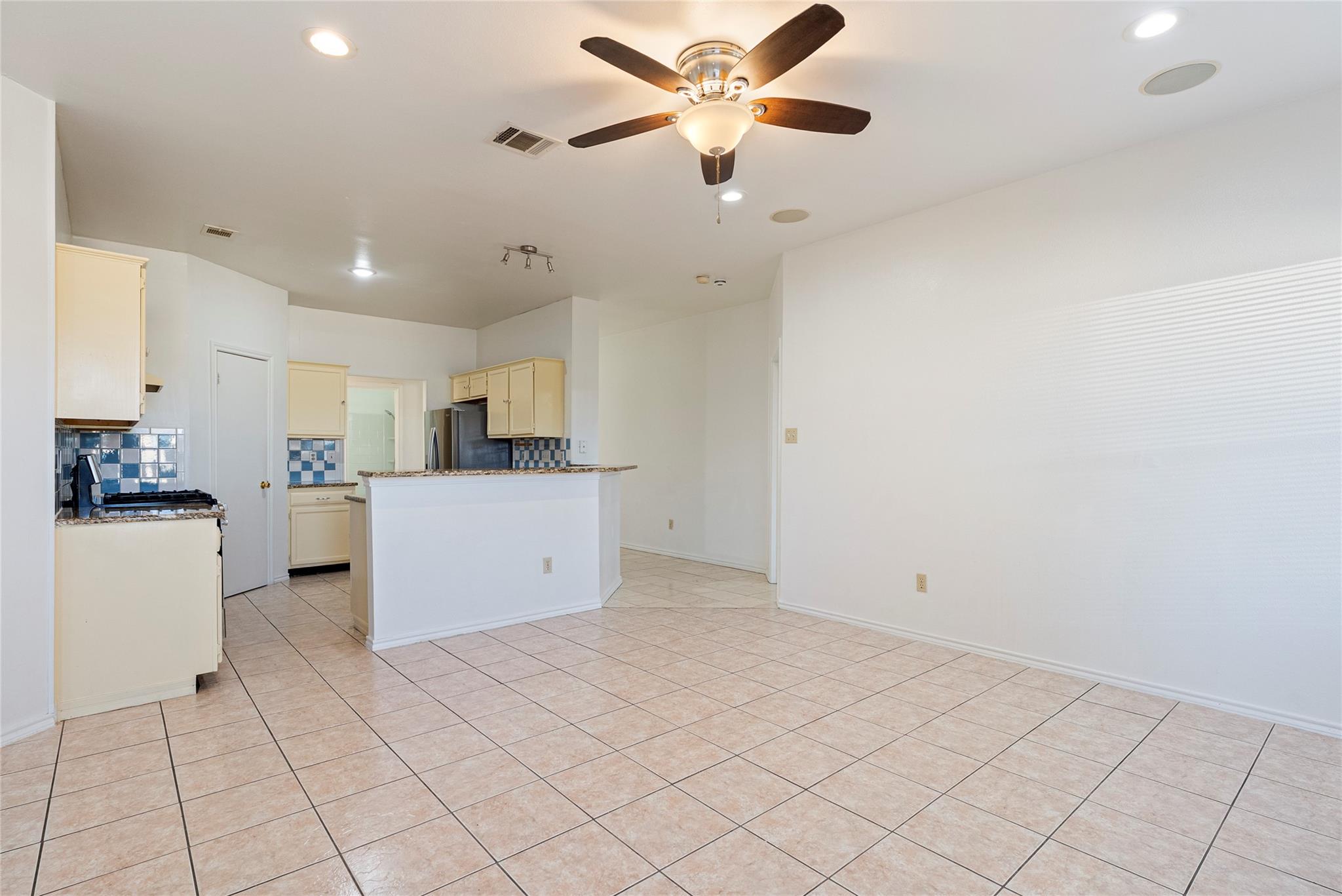 13216 Bennington Ln Property Photo 12