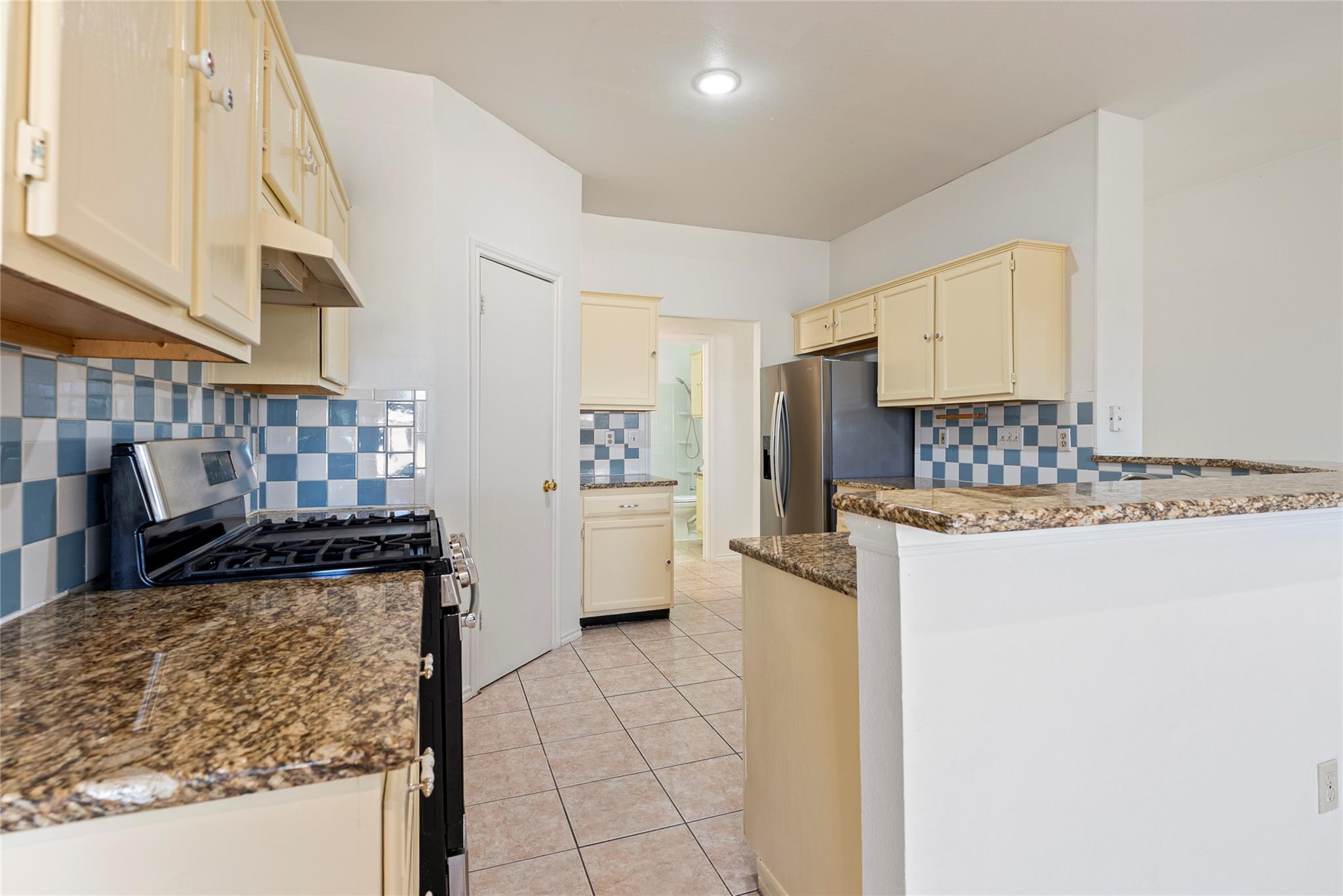 13216 Bennington Ln Property Photo 13