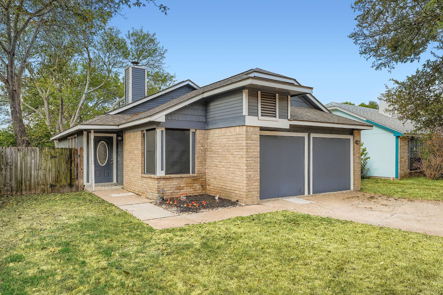 1403 Baronets Trl Property Photo 1