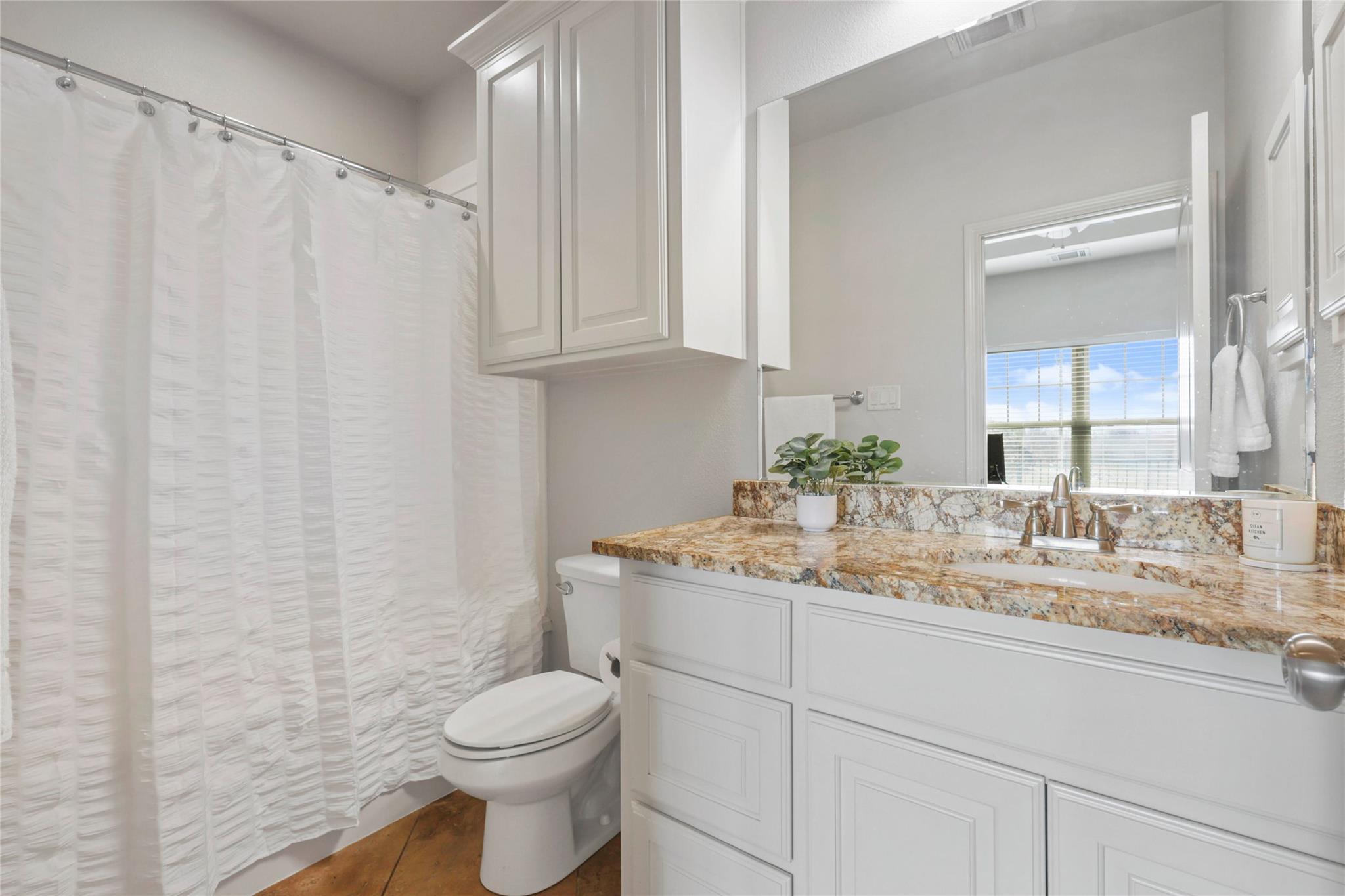 3801 Harvey Rd Property Photo 14