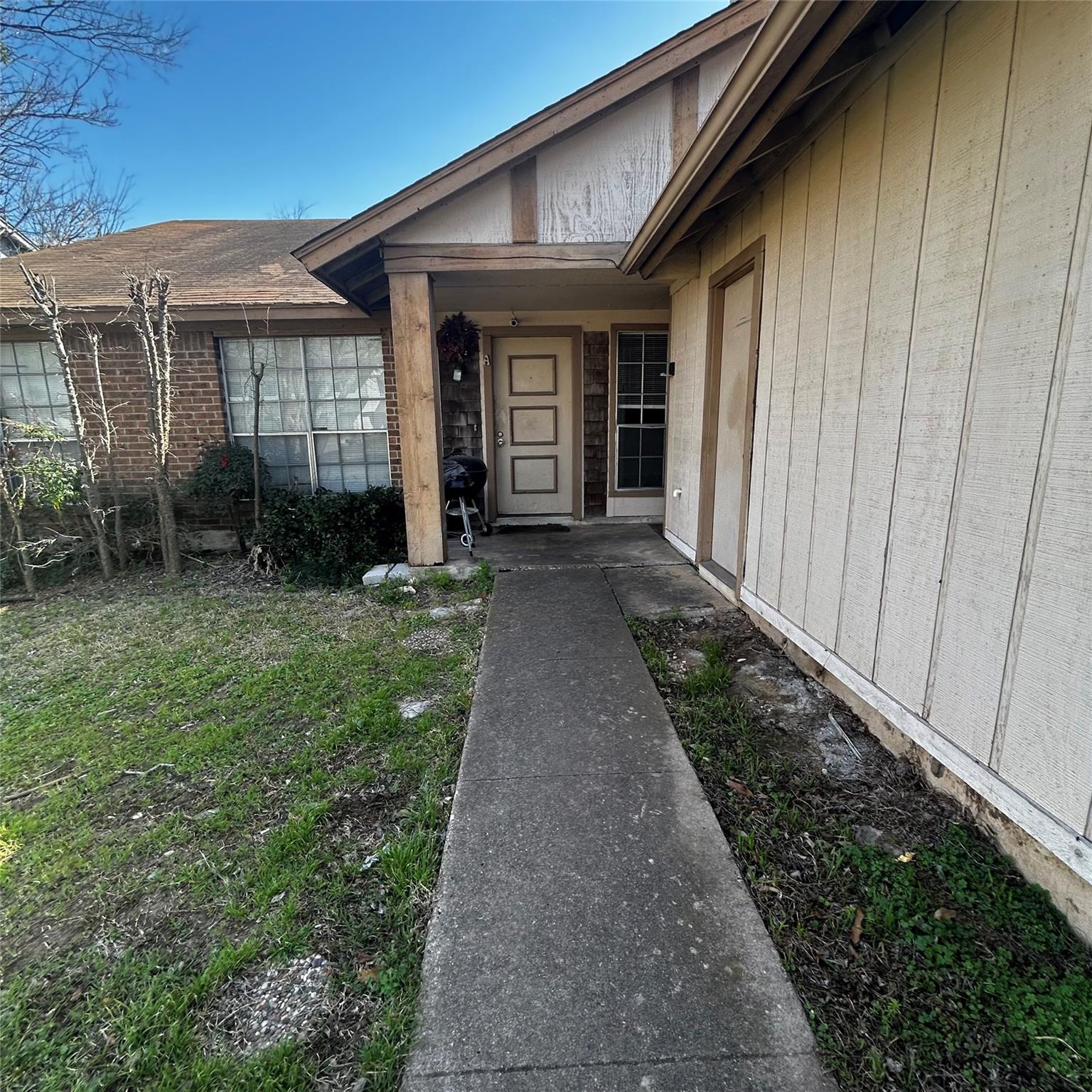 6603 Deatonhill Dr #B Property Photo 1
