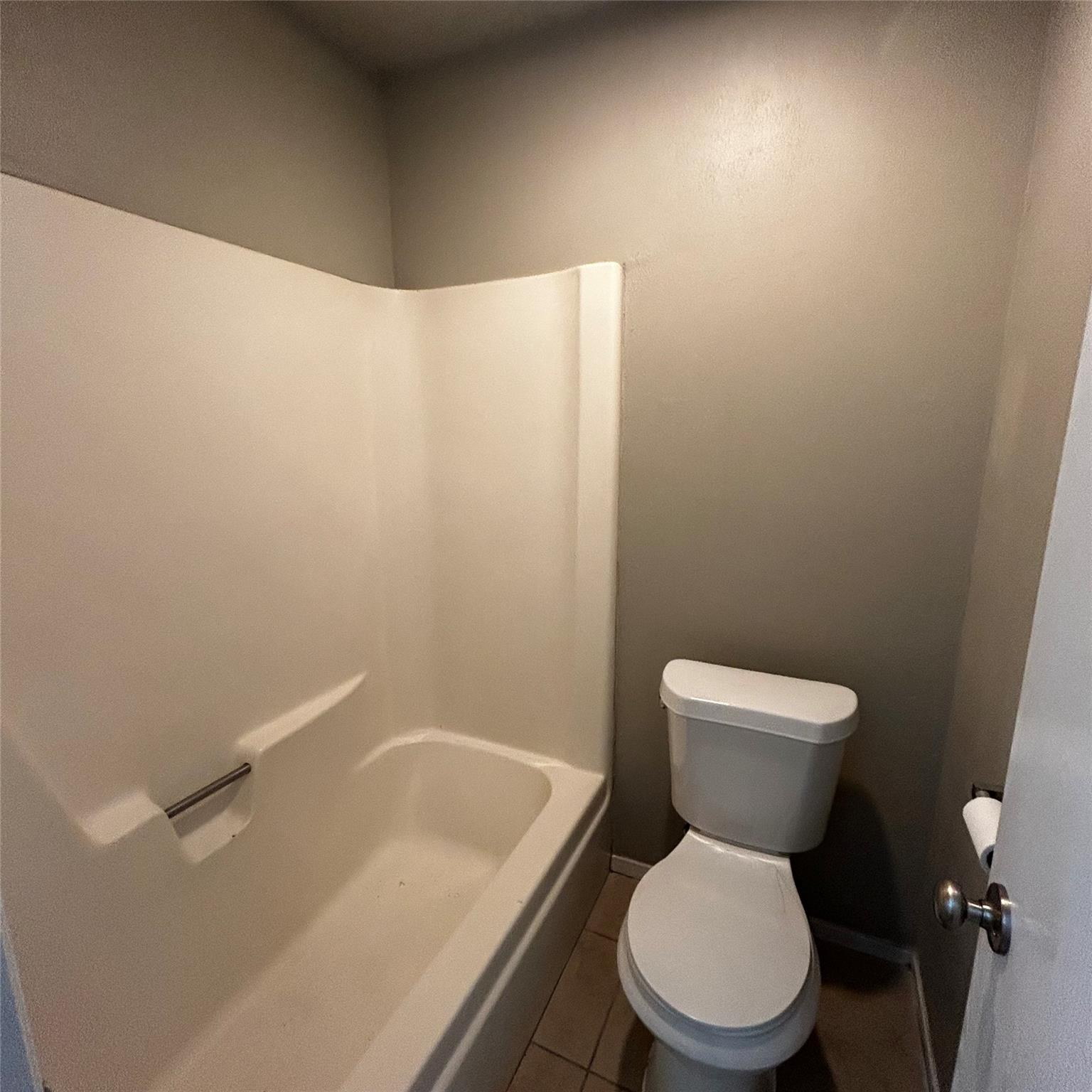 6603 Deatonhill Dr #b Property Photo 14