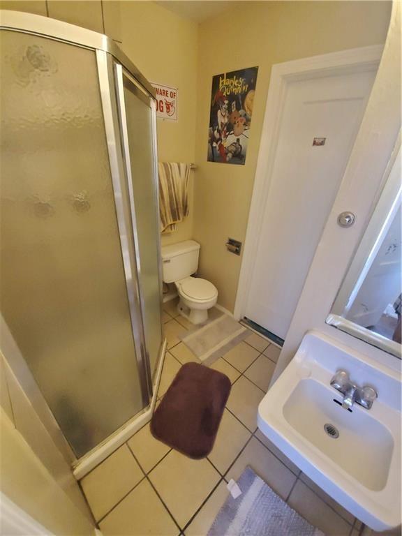 918 E 37th St #b Property Photo 8