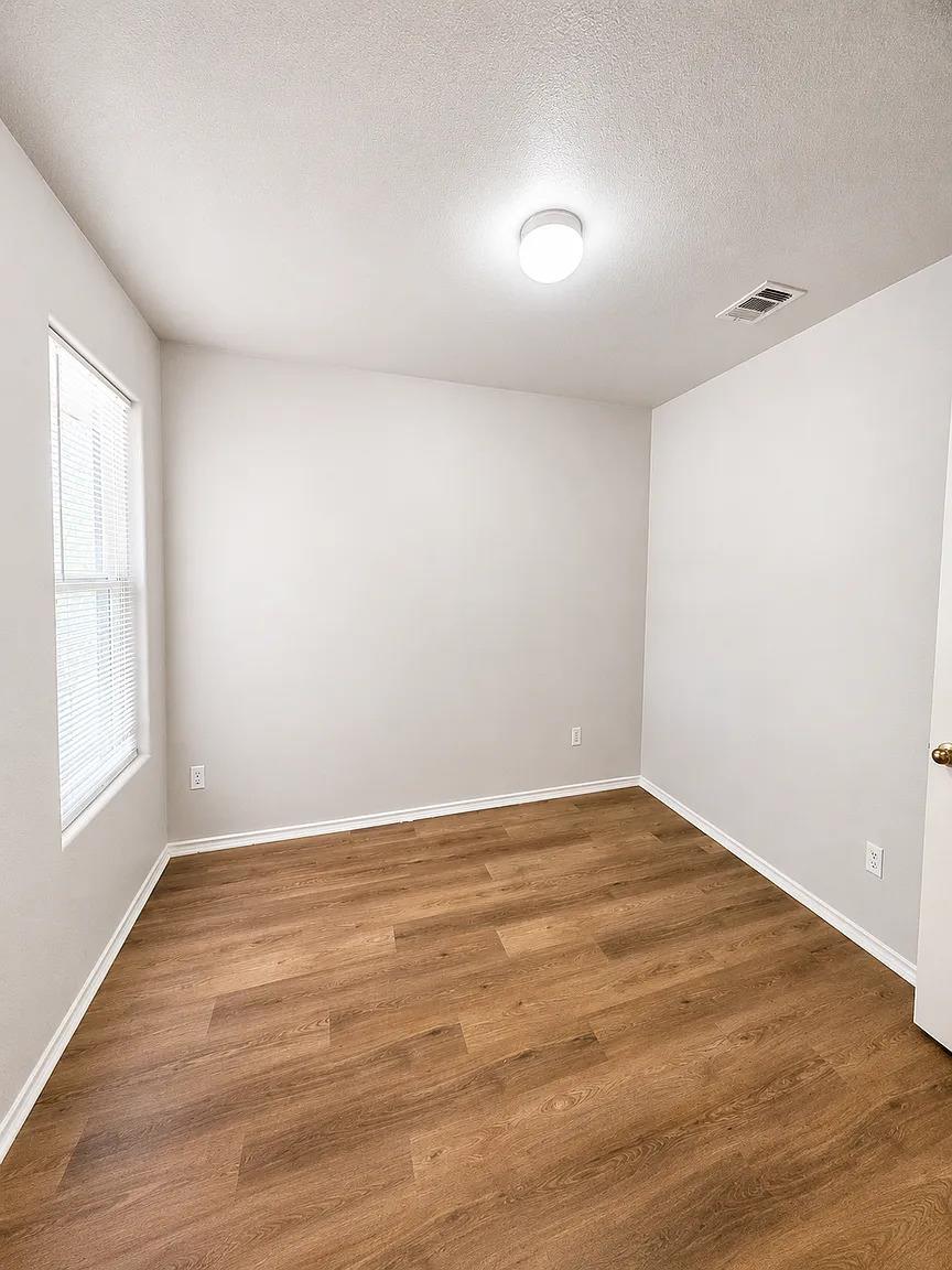 3101 Barksdale Dr Property Photo 23