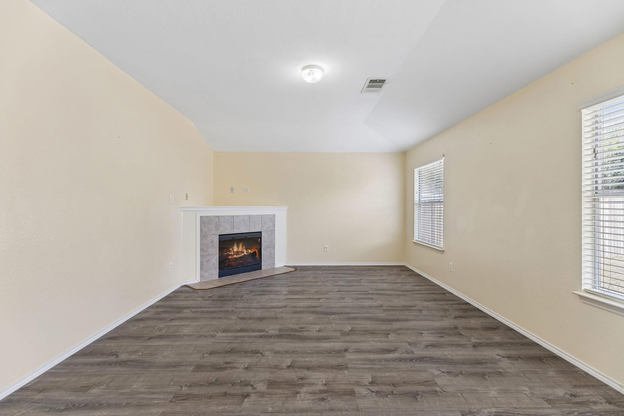 1512 Sweet Leaf Ln Property Photo 10