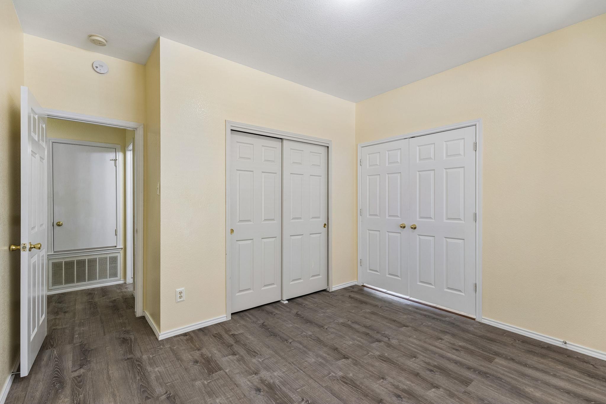 1512 Sweet Leaf Ln Property Photo 11