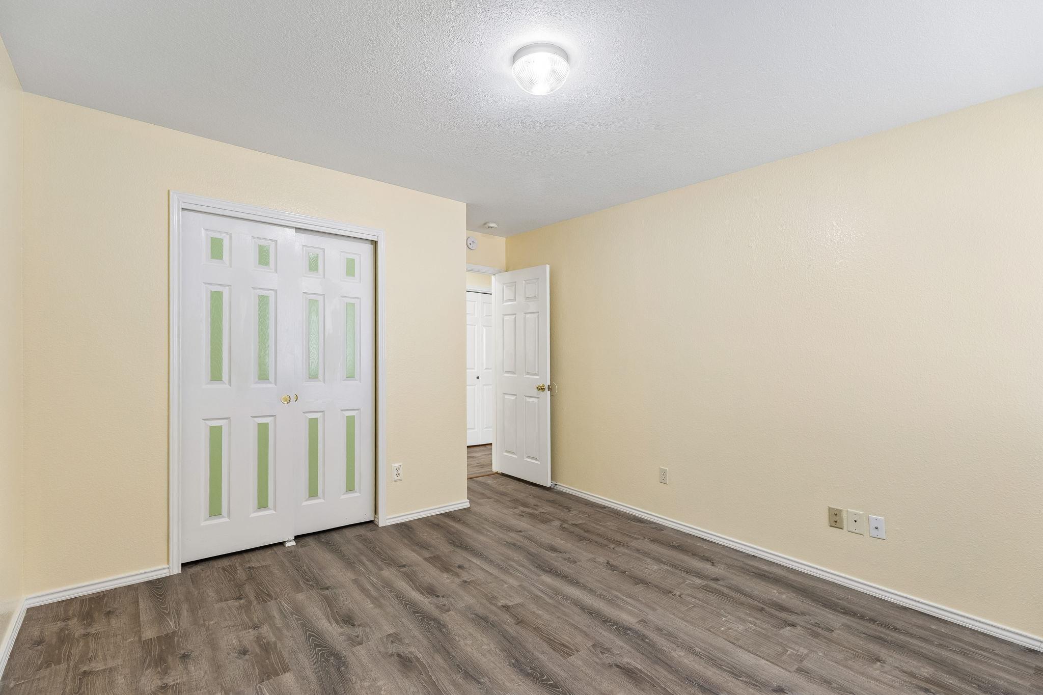 1512 Sweet Leaf Ln Property Photo 28