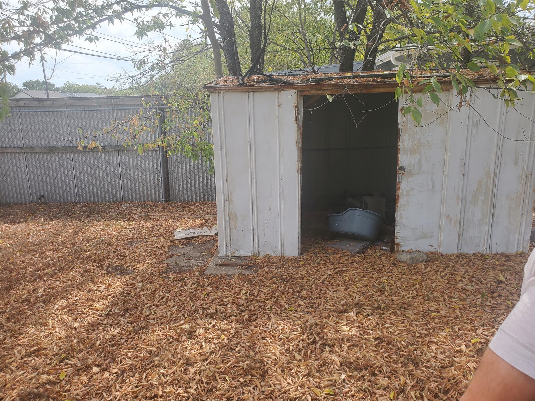 1805 Mckinley Ave Property Photo 8