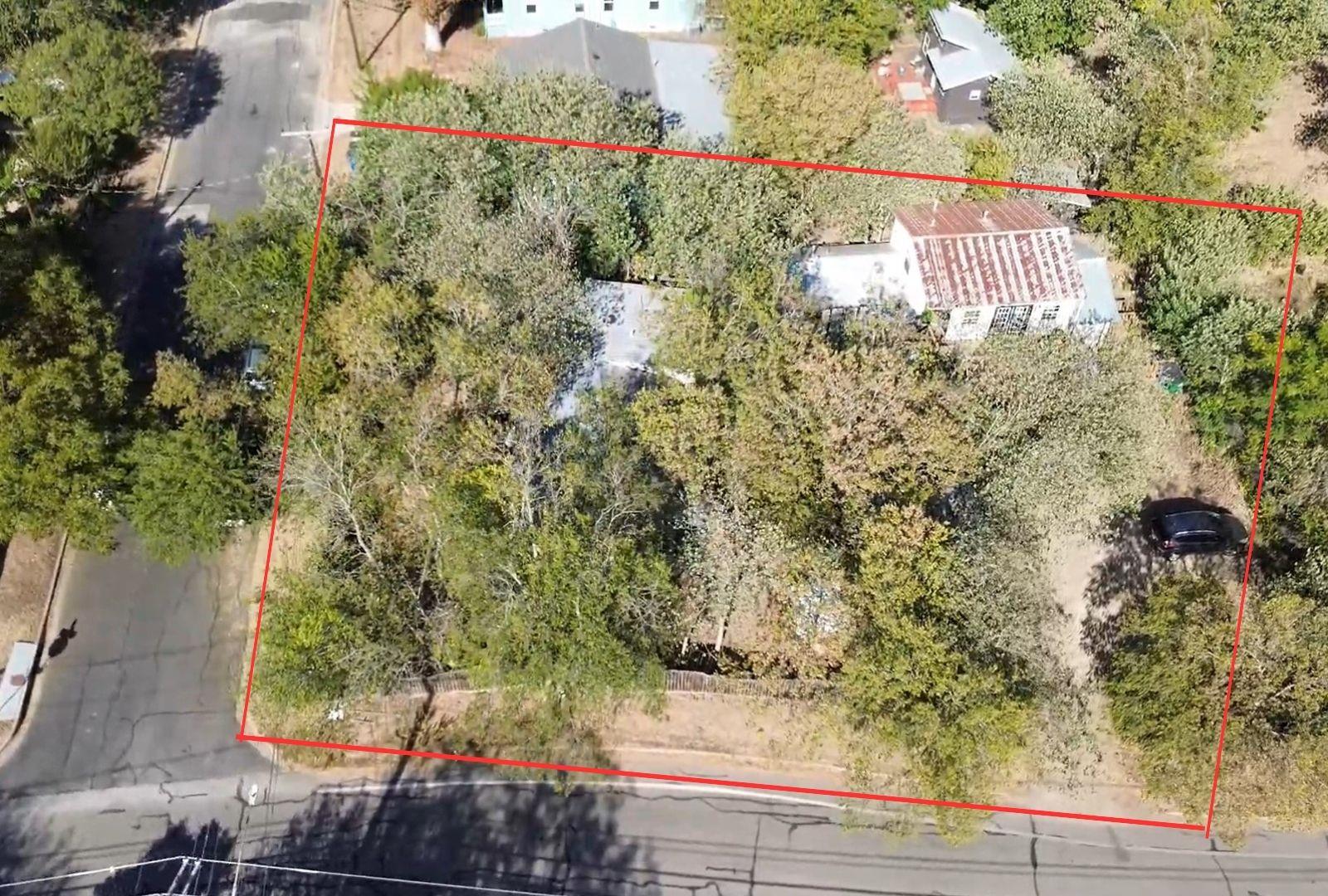 000 Diane Dr Property Photo 2