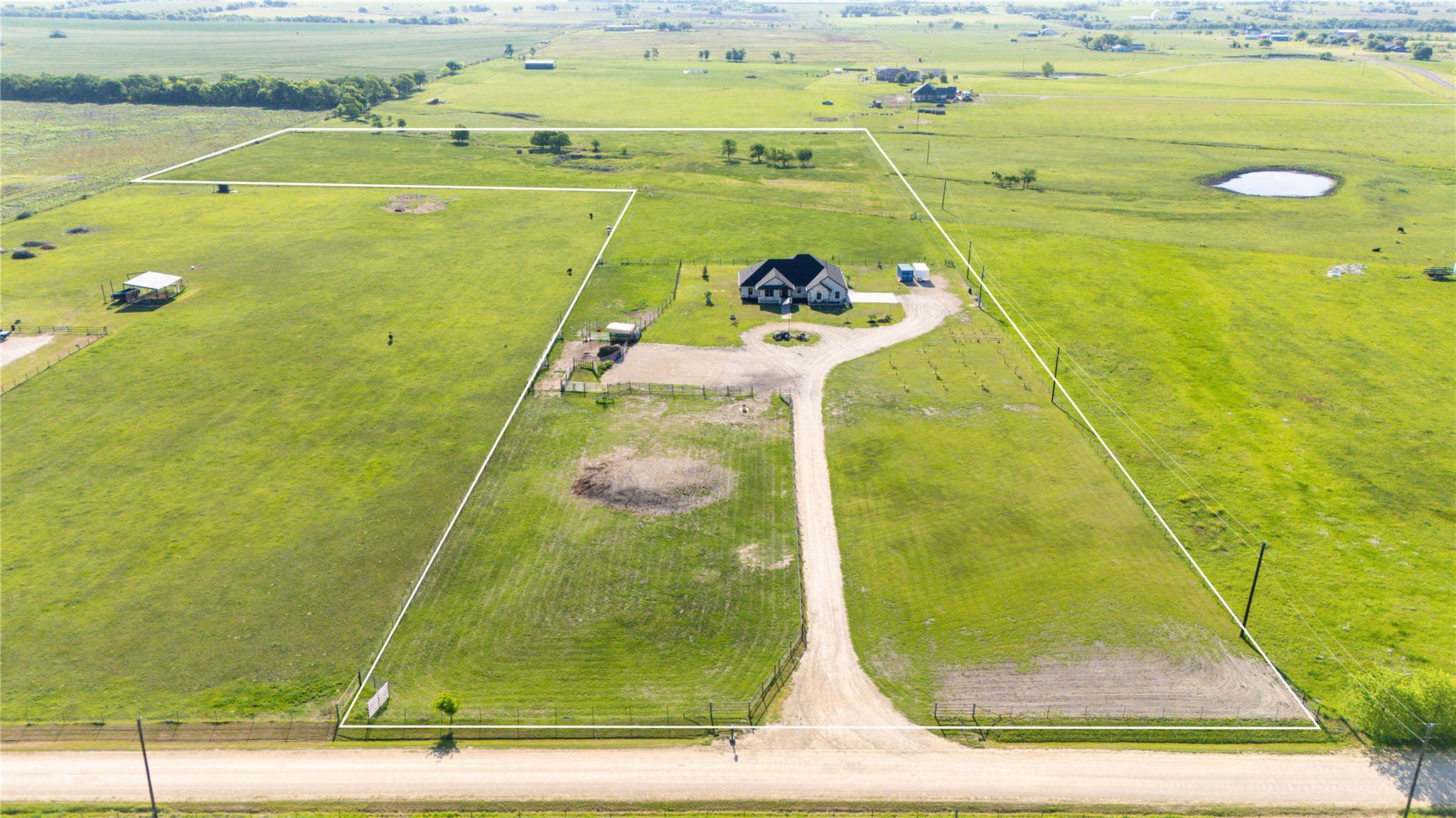 3401 Stone Rd Property Photo