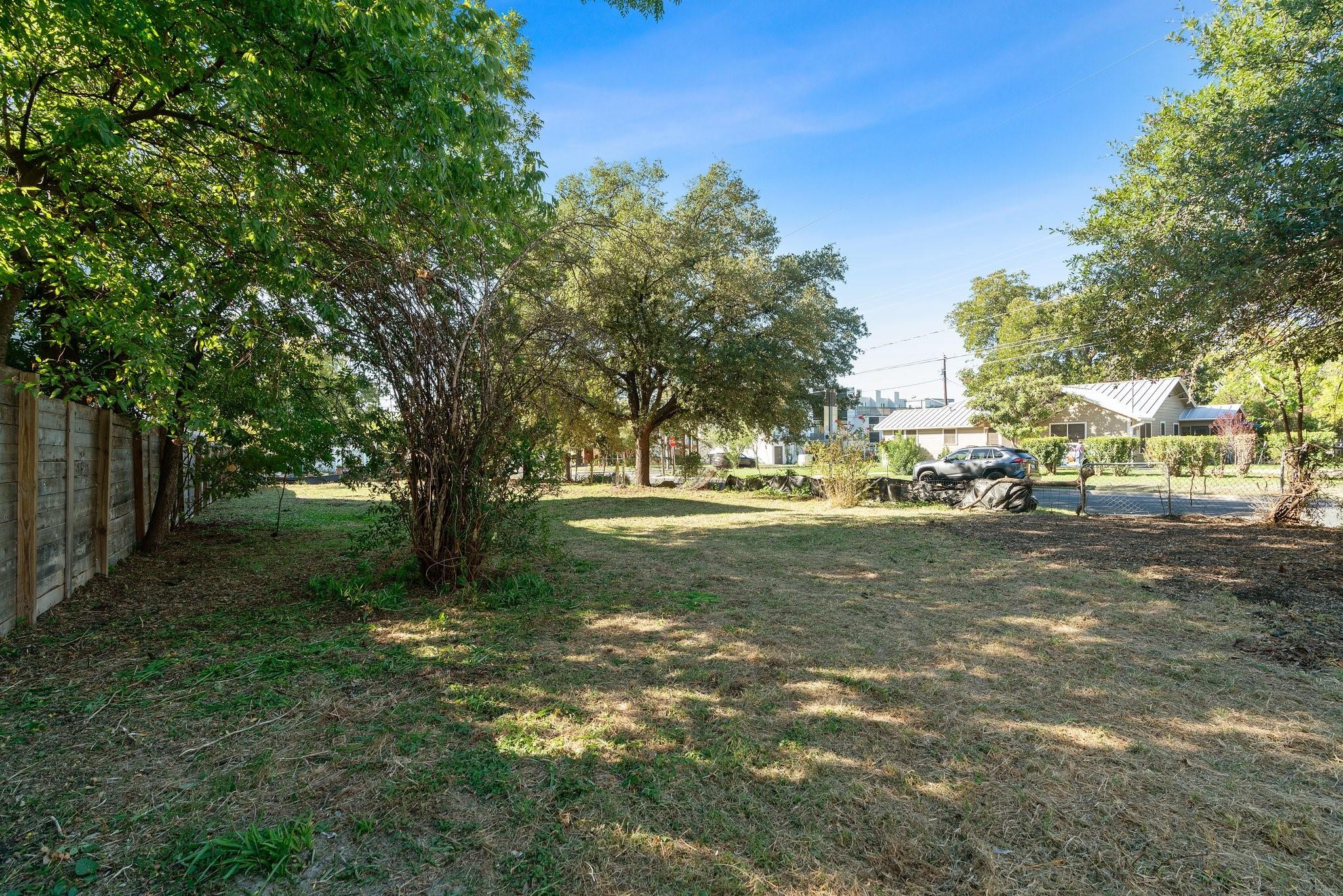 1800 E Martin Luther King Jr Blvd Property Photo 11
