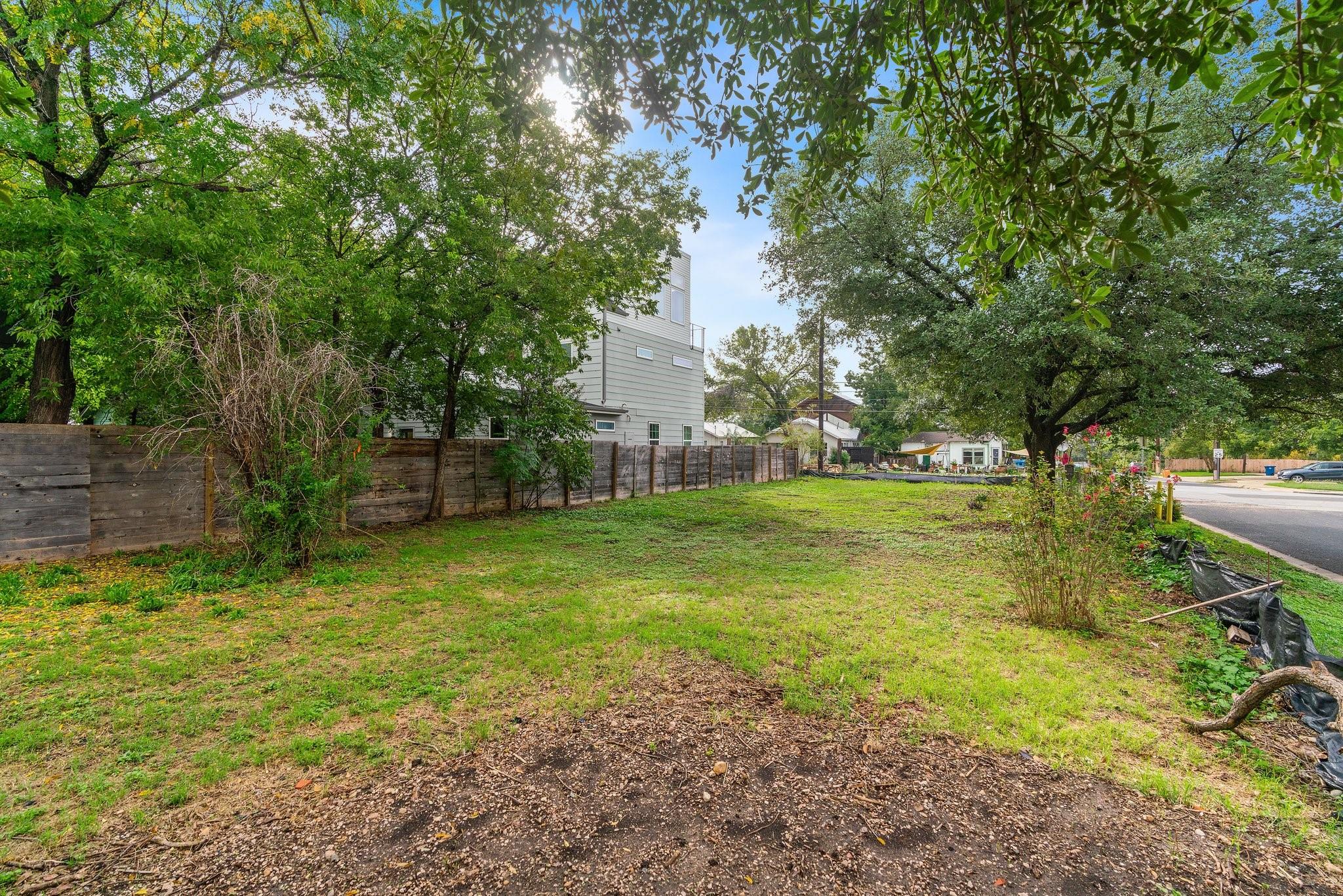 1800 E Martin Luther King Jr Blvd Property Photo 13