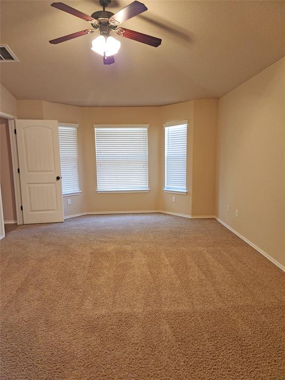 2012 Christoff Loop Property Photo 11
