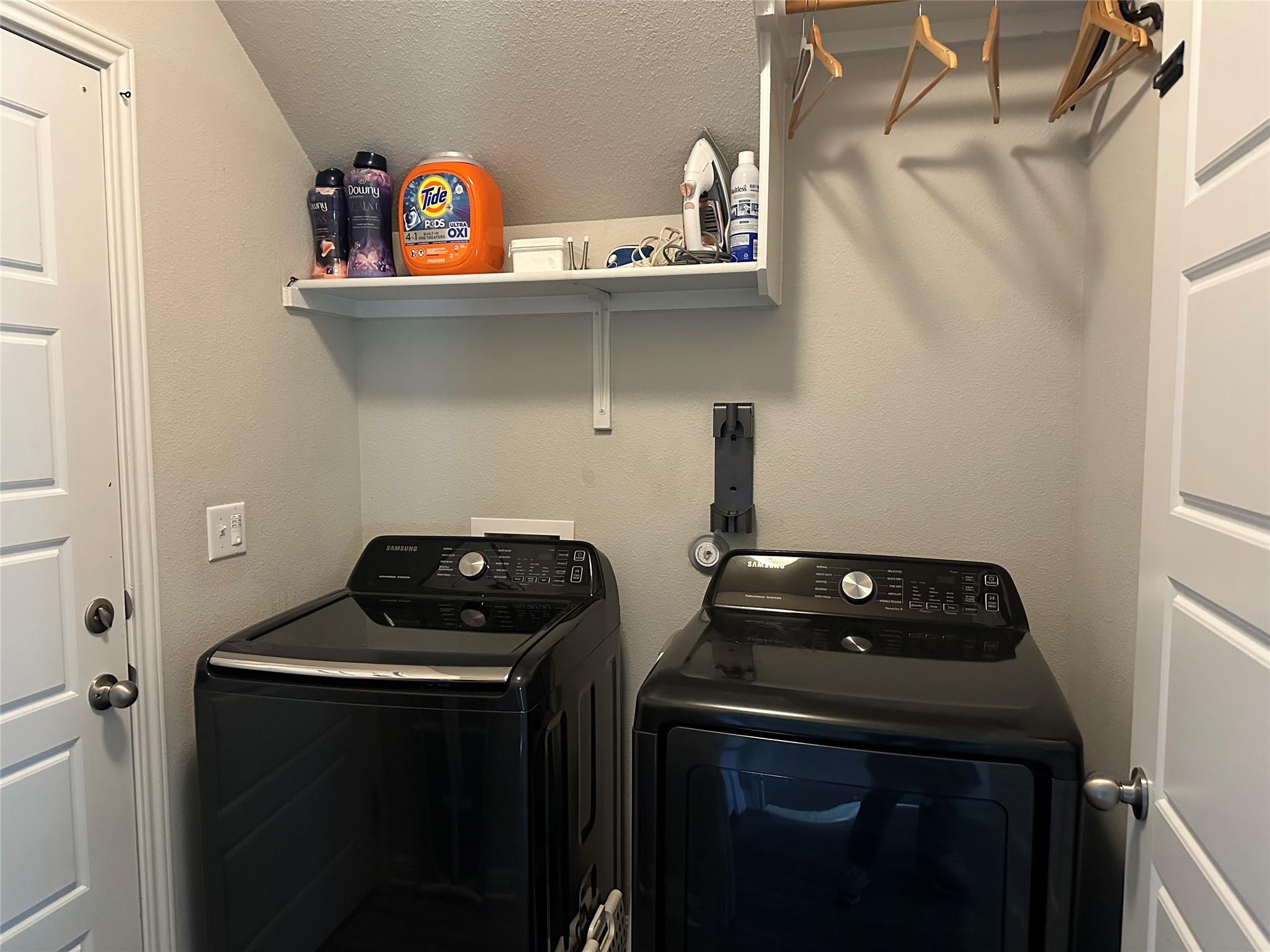 10005 Dalliance Ln Property Photo 25