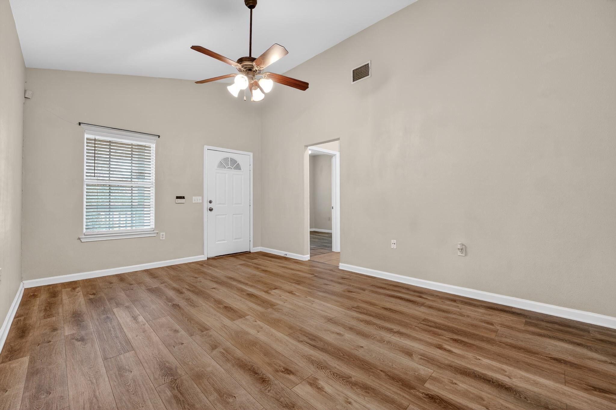 5625 Signal Point Pt Property Photo 9