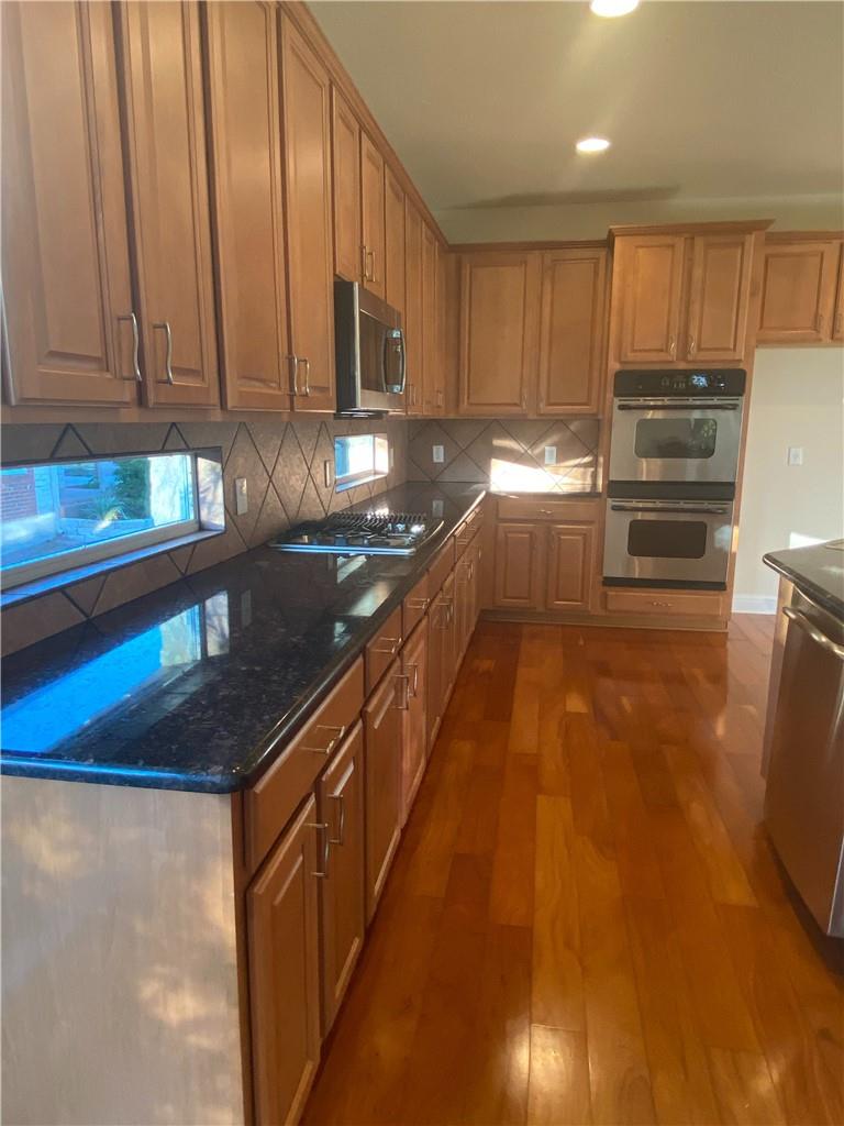 1813 Val Verde None Property Photo 8