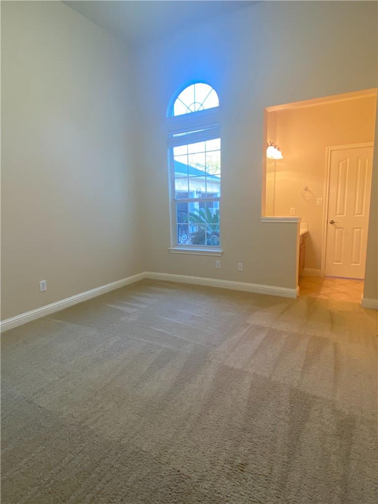 1813 Val Verde None Property Photo 12
