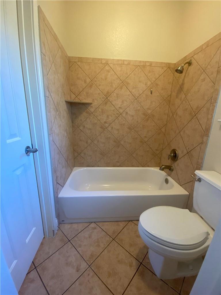 1813 Val Verde None Property Photo 13