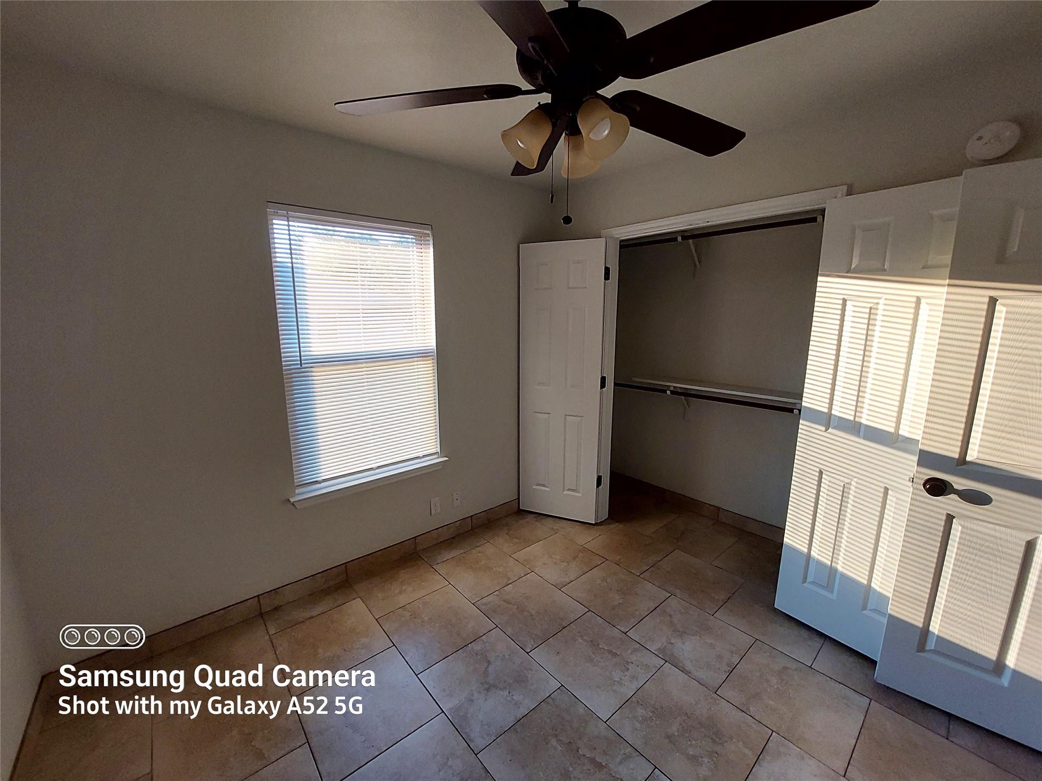 2505 S Oak Ln #a Property Photo 2