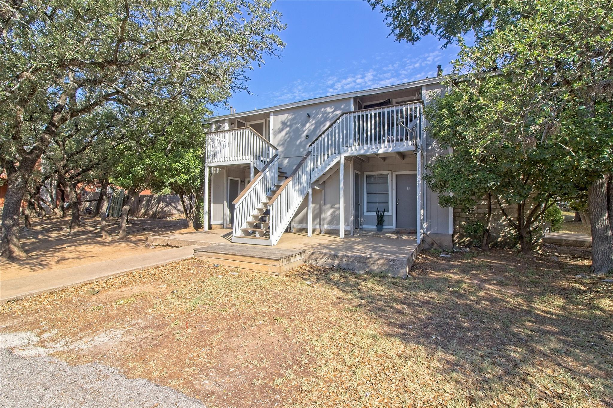 401 Hedgewood Dr #c Property Photo 3