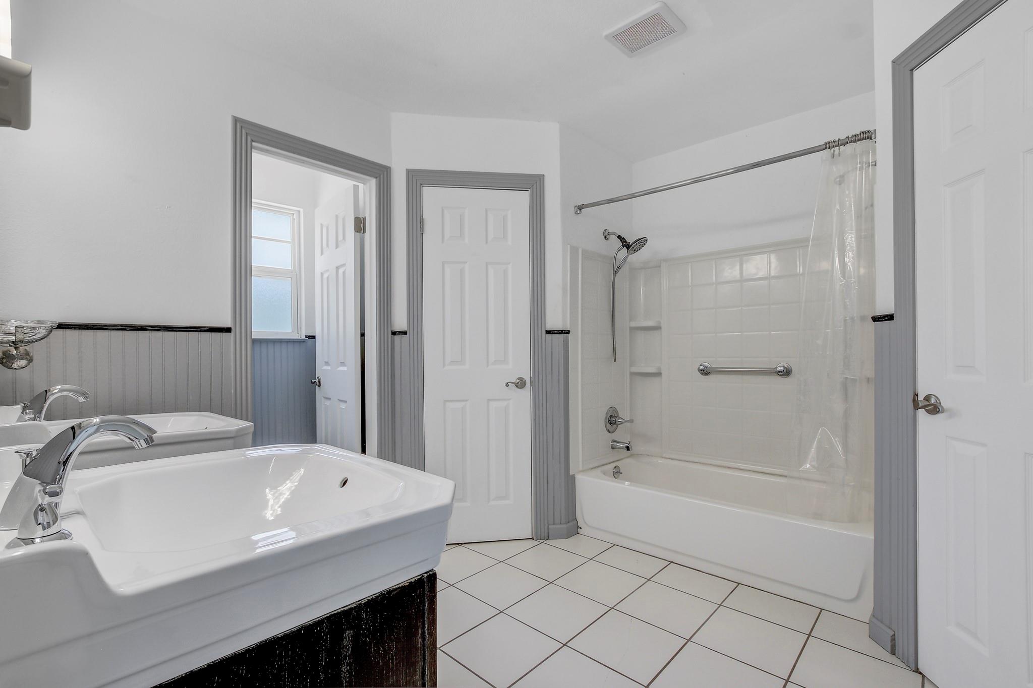 13135 Mill Stone Dr Property Photo 21