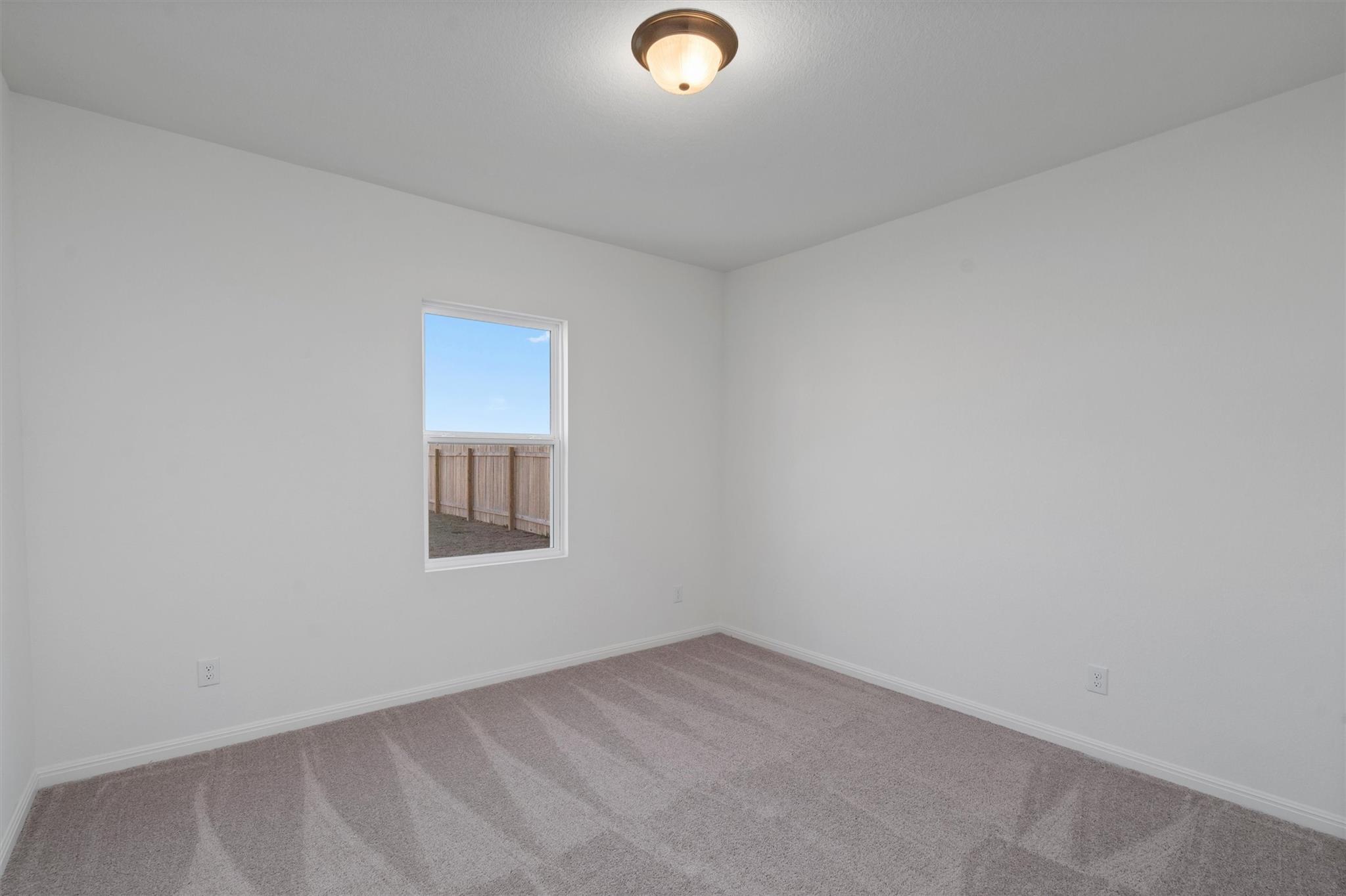 112 Pronghorn St Property Photo 8