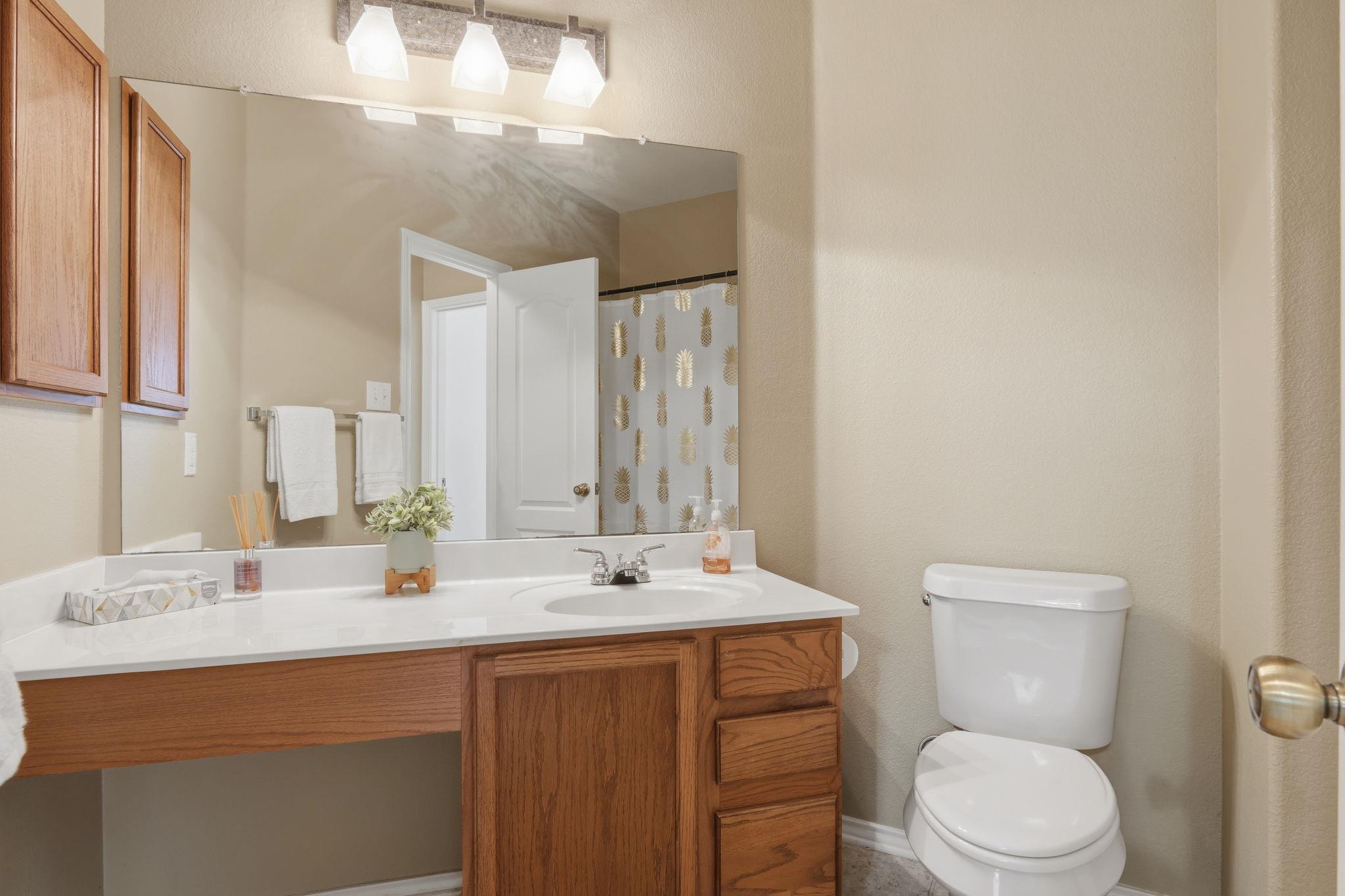 109 Silver Lace Ln Property Photo 20