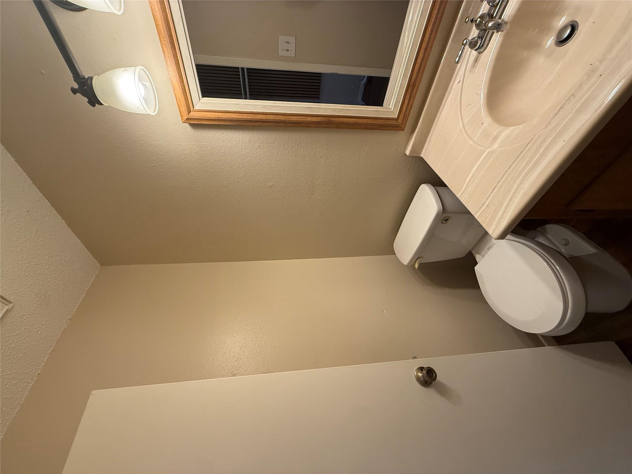 812 Ramble Ln #a Property Photo 7