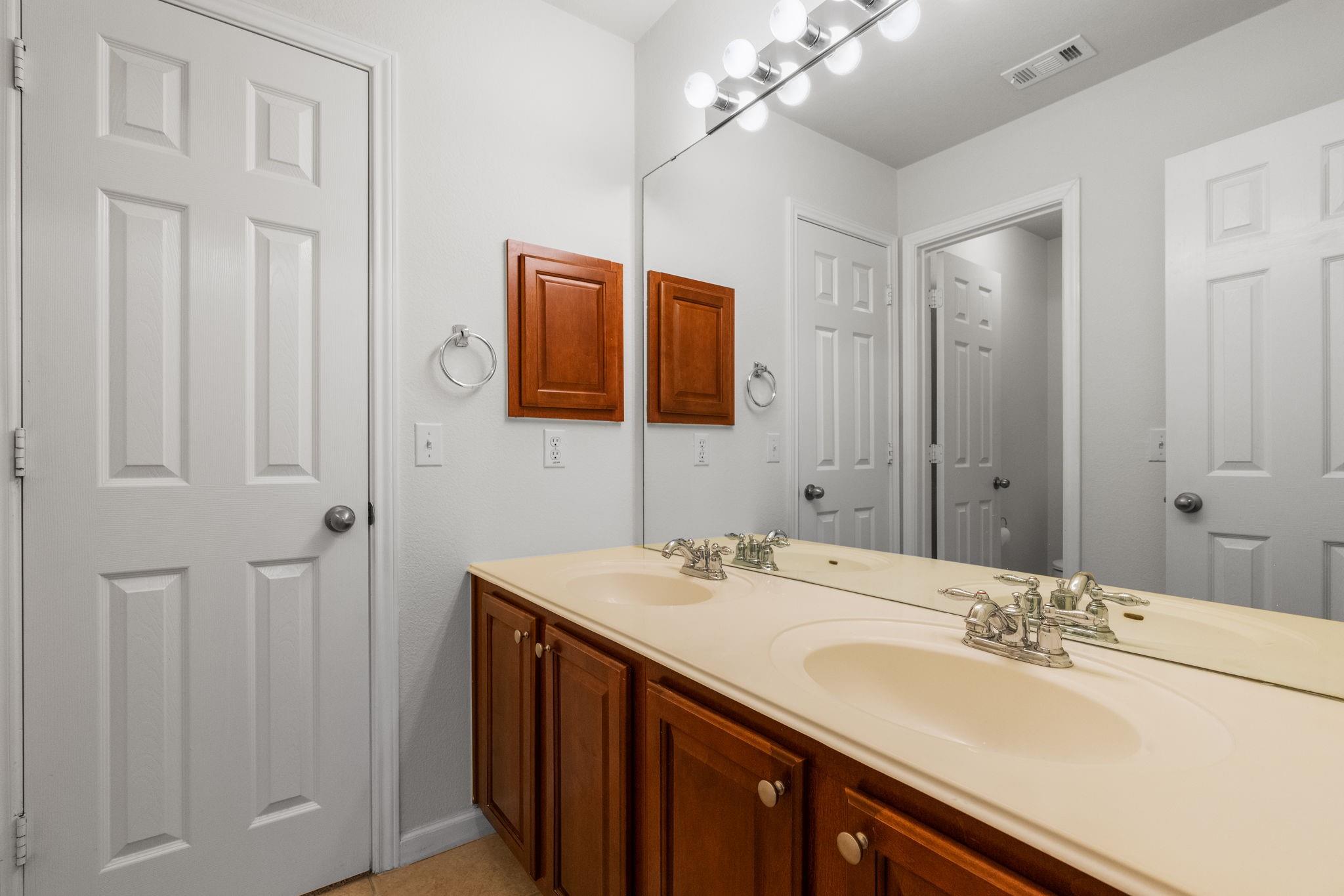 3203 Argento Pl Property Photo 28