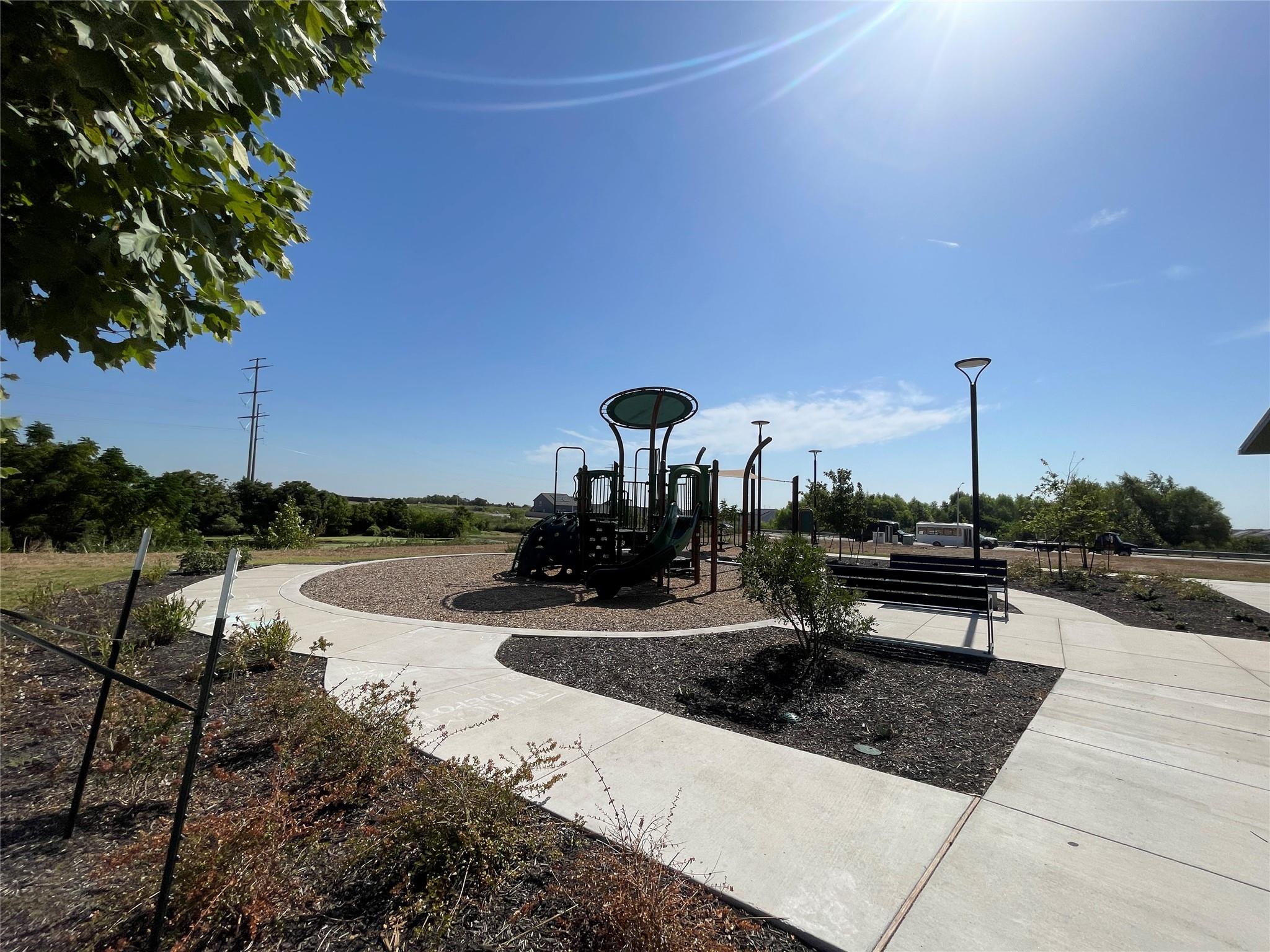 14229 Sandrock Bnd Property Photo 15