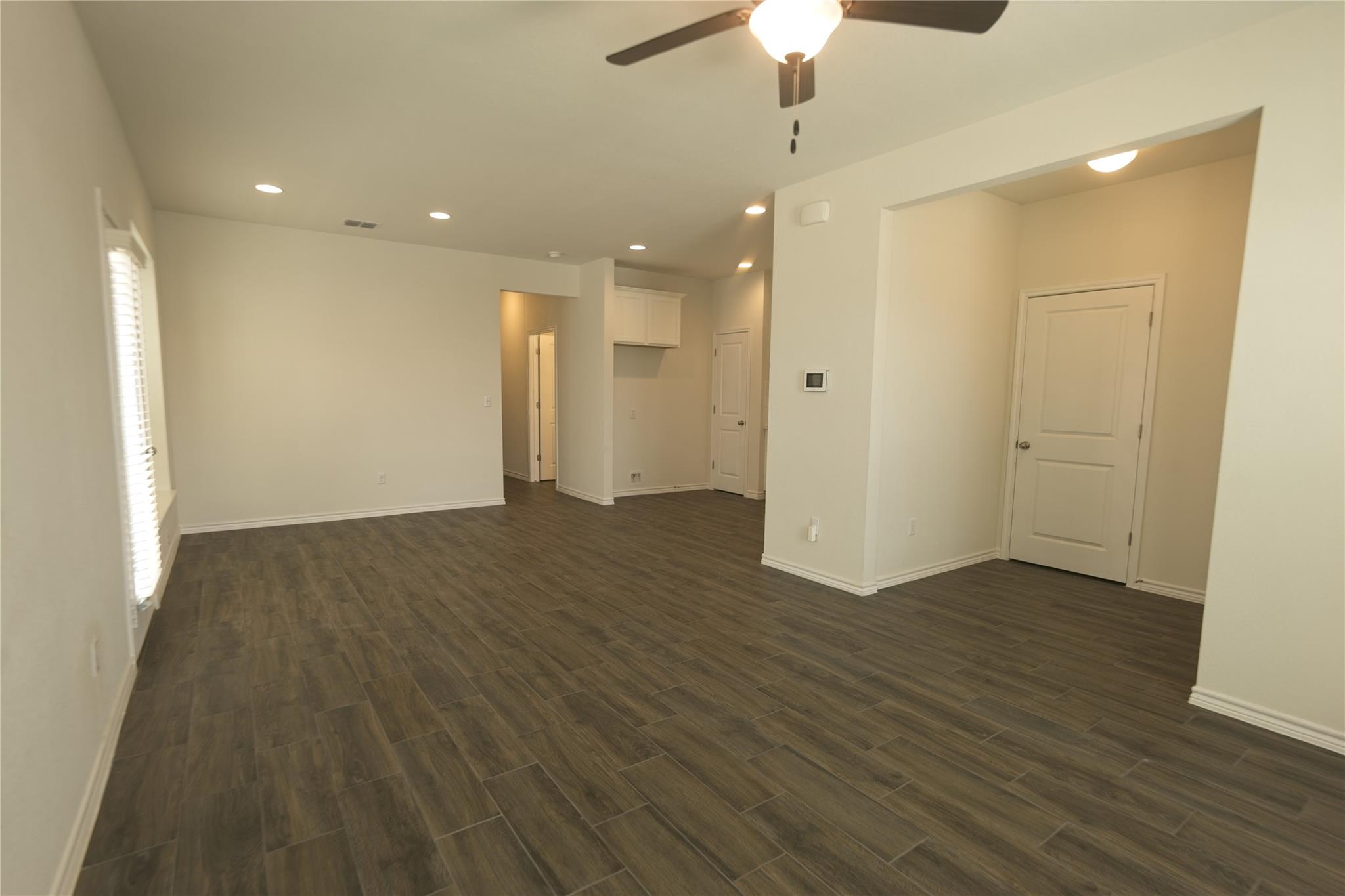 352 Witchhazel Way Property Photo 11