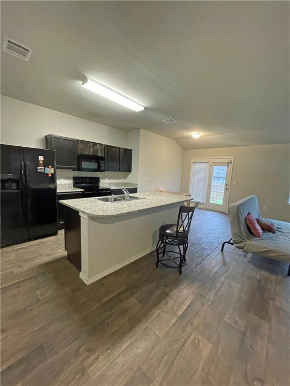 5825 Shanjia Dr Property Photo 13