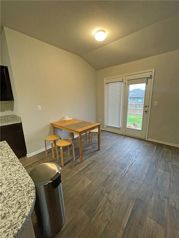 5825 Shanjia Dr Property Photo 15