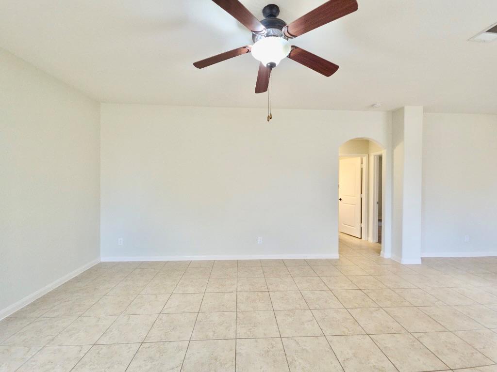 1697 Breanna Ln Property Photo 3