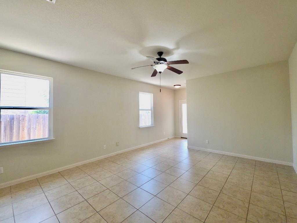 1697 Breanna Ln Property Photo 5